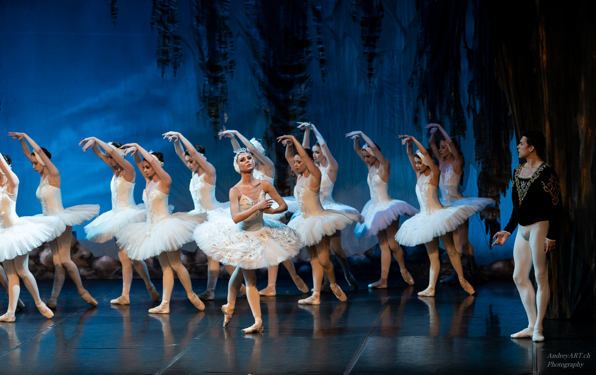 LE LAC DES CYGNES, Ballet de Kiev 2019, photo Andrey Art (258) Andrey ART LE LAC DES CYGNES, Ballet de Kiev 2019, photo Andrey Art (258) Andrey ART